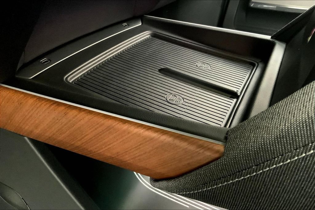 New 2026 Cadillac Vistiq Premium Luxury image 28