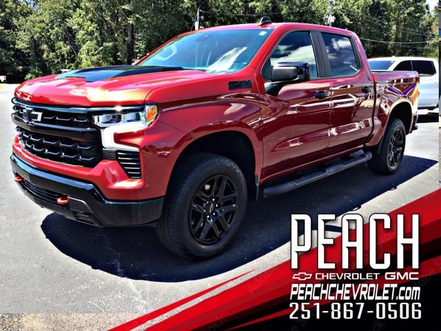 Used 2024 Chevrolet Silverado 1500 LT Trail Boss w/ Convenience Package II image 1