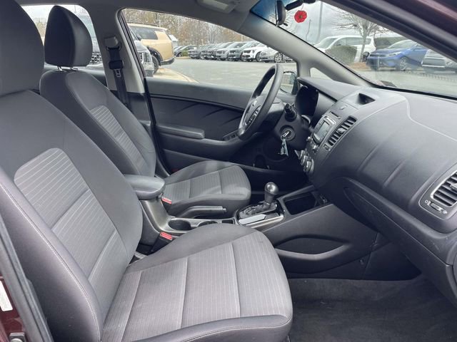 Certified 2017 Kia Forte LX w/ LX Popular Package image 18