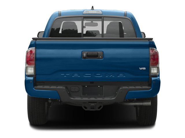 Used 2016 Toyota Tacoma Limited w/ Towing Package RWD image 5