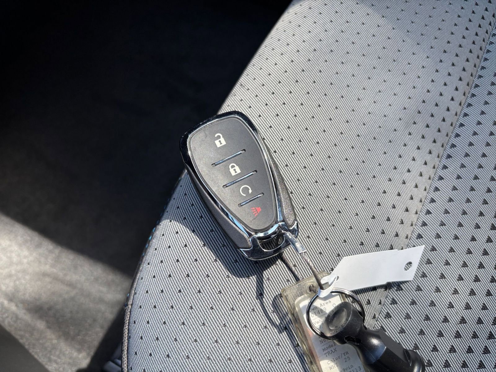 Used 2025 Chevrolet Trax LT image 21