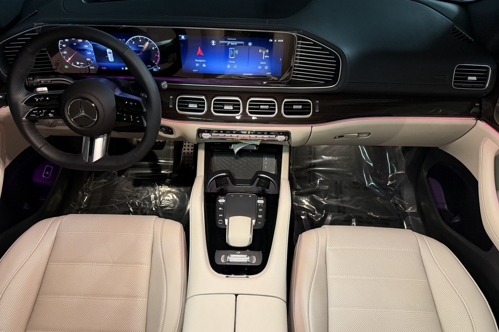 New 2026 Mercedes-Benz GLS 580 4MATIC image 11