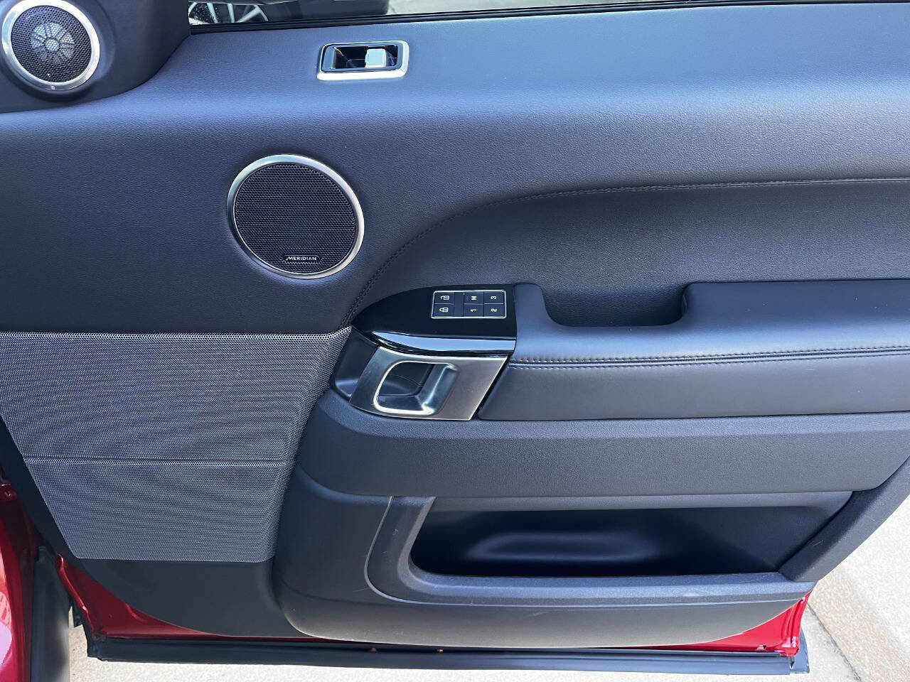 Used 2021 Land Rover Range Rover Sport HSE Silver Edition image 26