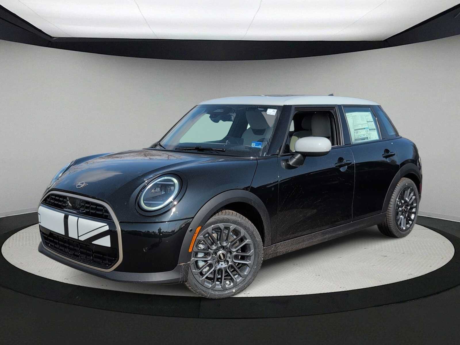 New 2026 MINI Cooper 4-Door Hardtop FWD image 1