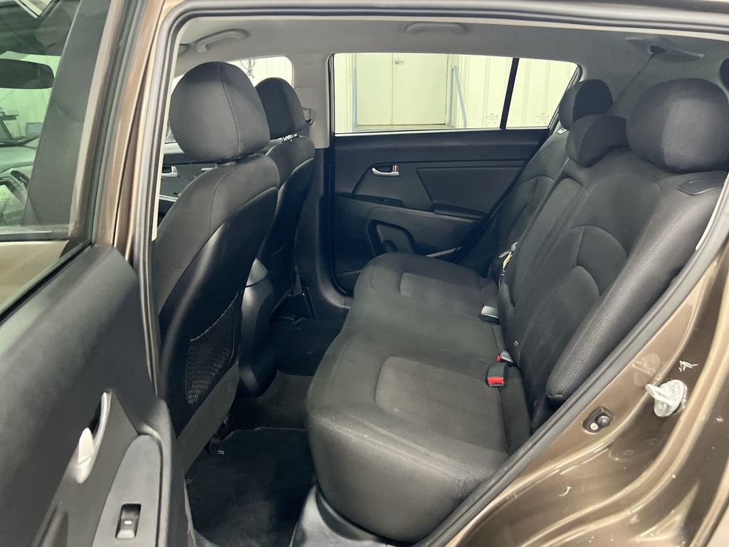 Used 2012 Kia Sportage LX w/ Navigation Pkg FWD image 22