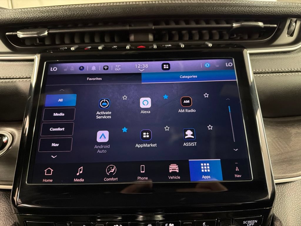 Used 2025 Jeep Grand Cherokee L Limited w/ Luxury Tech Group II AWD/4WD image 9