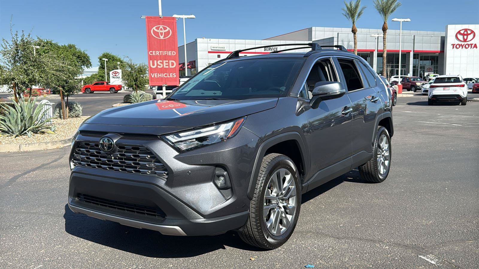 Used 2025 Toyota RAV4 Limited w/ Advanced Technology Package FWD image 4