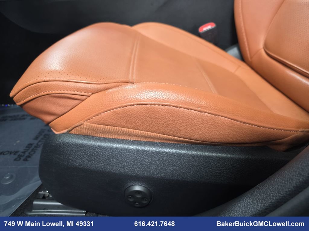 Used 2022 Mercedes-Benz C 300 4MATIC Sedan image 26