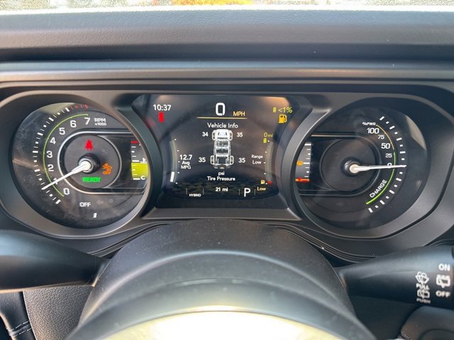 New 2025 Jeep Wrangler Unlimited Rubicon 4xe w/ Technology Group image 15