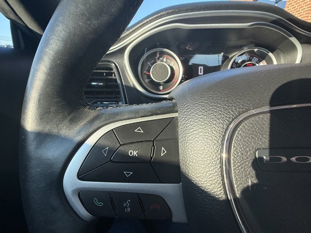 Used 2015 Dodge Challenger R/T Plus RWD image 19