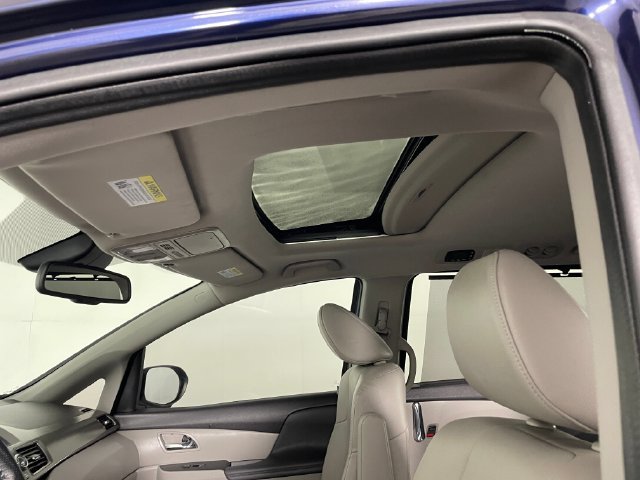 Used 2016 Honda Odyssey EX-L image 18