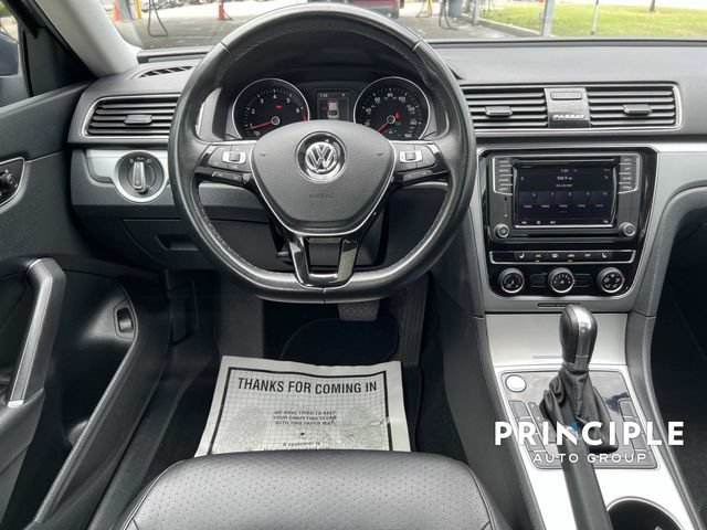 Used 2019 Volkswagen Passat 2.0T Wolfsburg w/ Wheels & Sunroof Package FWD image 30