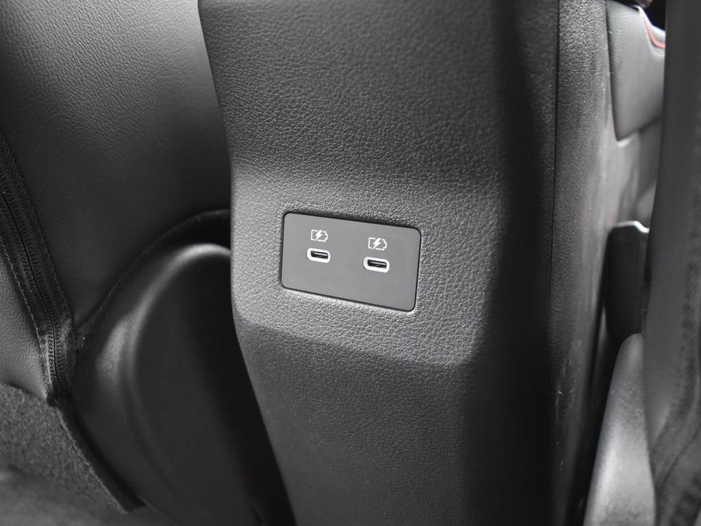 New 2026 Nissan Kicks SR w/ Cold Weather Package image 21