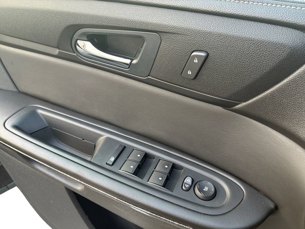 Used 2015 GMC Acadia SLT FWD image 23