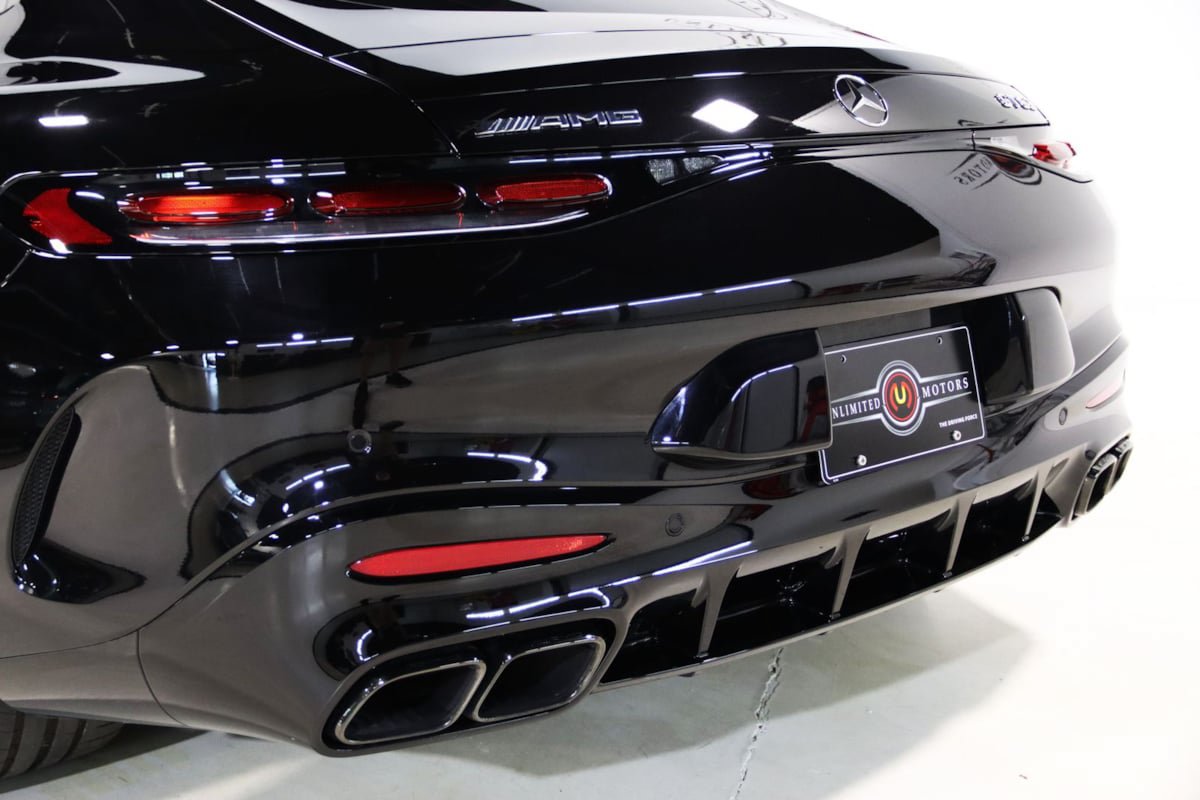 Used 2025 Mercedes-Benz AMG GT 63 image 40