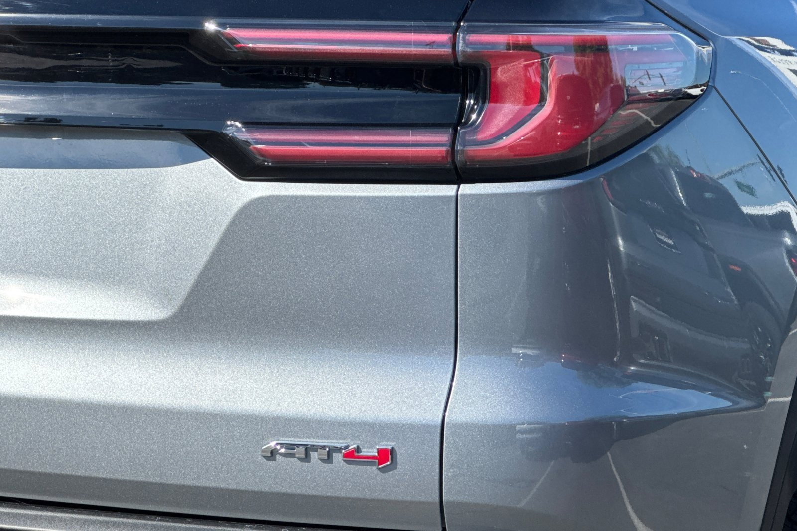 New 2026 GMC Acadia AT4 w/ LPO, Floor Liner Package image 29