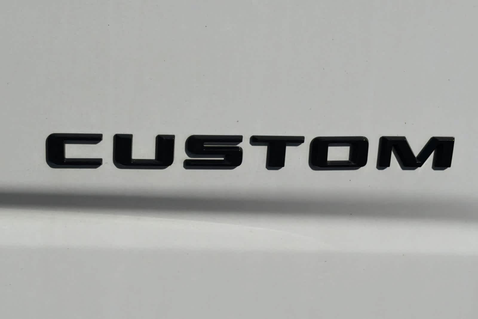 Used 2021 Chevrolet Silverado 1500 Custom AWD/4WD image 12