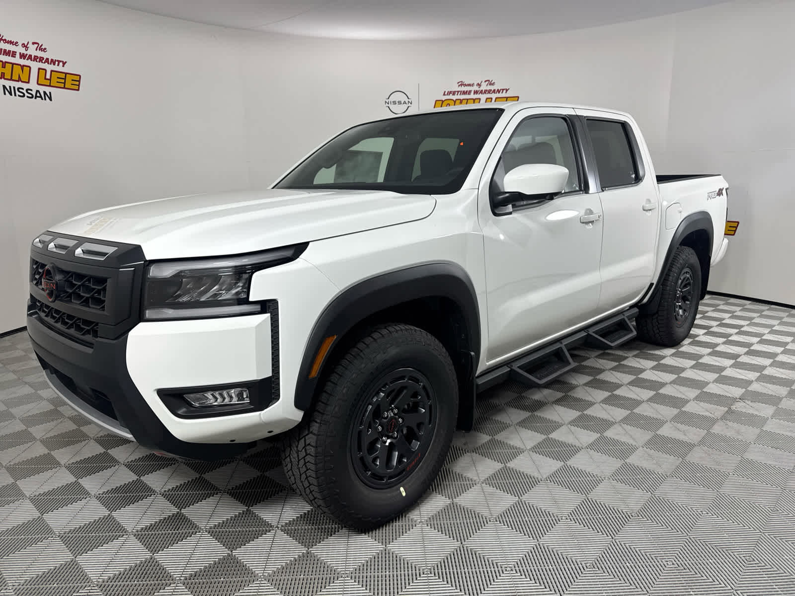 New 2026 Nissan Frontier PRO-4X image 1