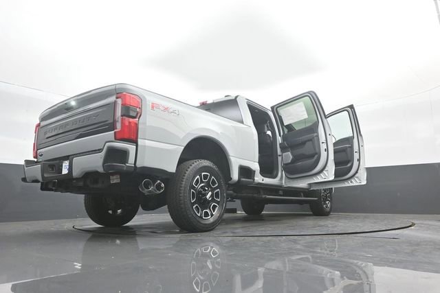 New 2026 Ford F350 Platinum w/ FX4 Off-Road Package image 39