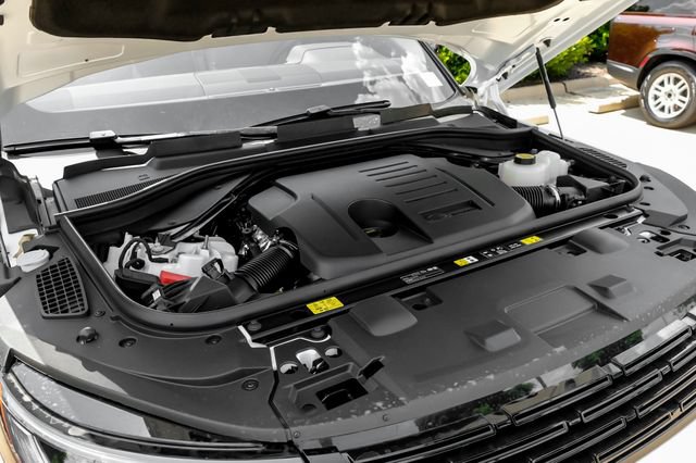 New 2026 Land Rover Range Rover Sport SE AWD/4WD image 57