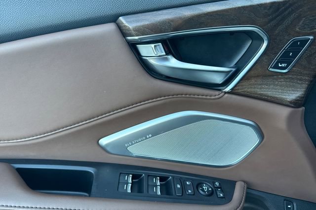 Used 2023 Acura RDX AWD w/ Advance Package image 11