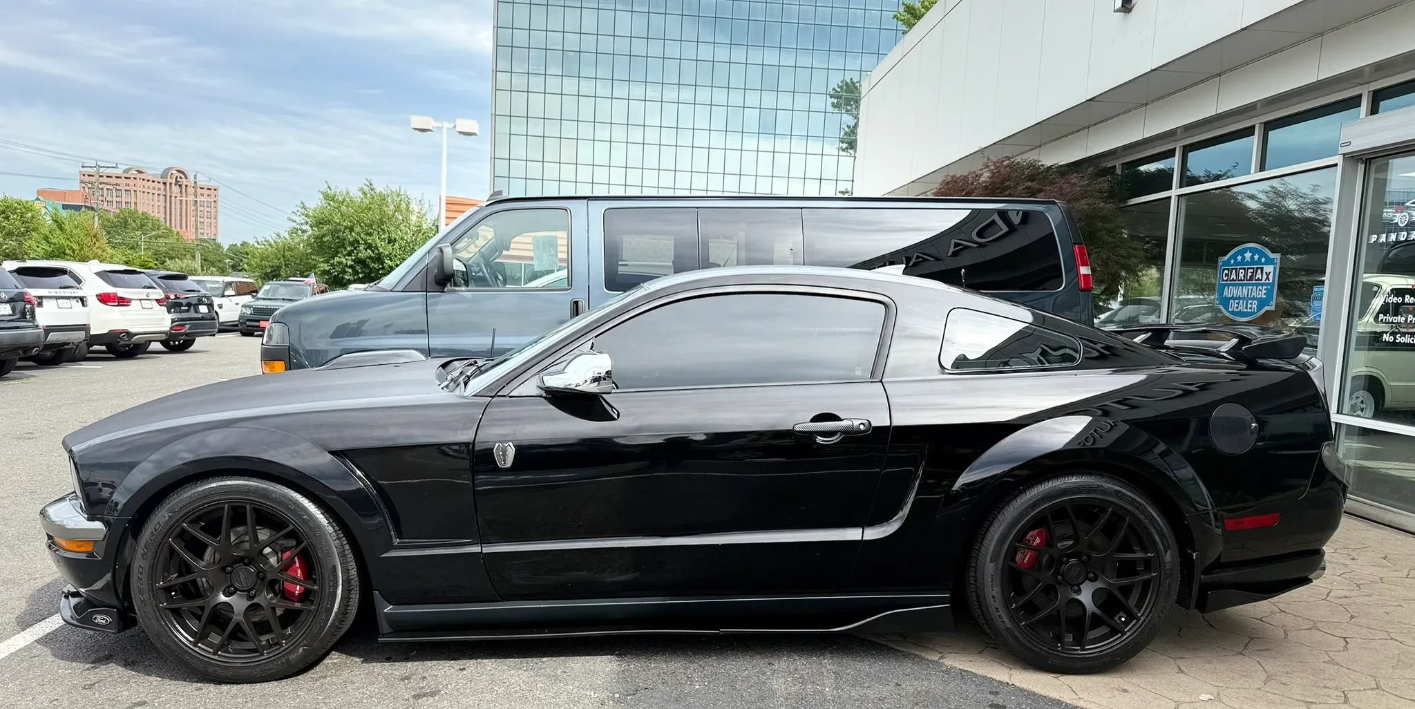 Used 2006 Ford Mustang Premium RWD image 4