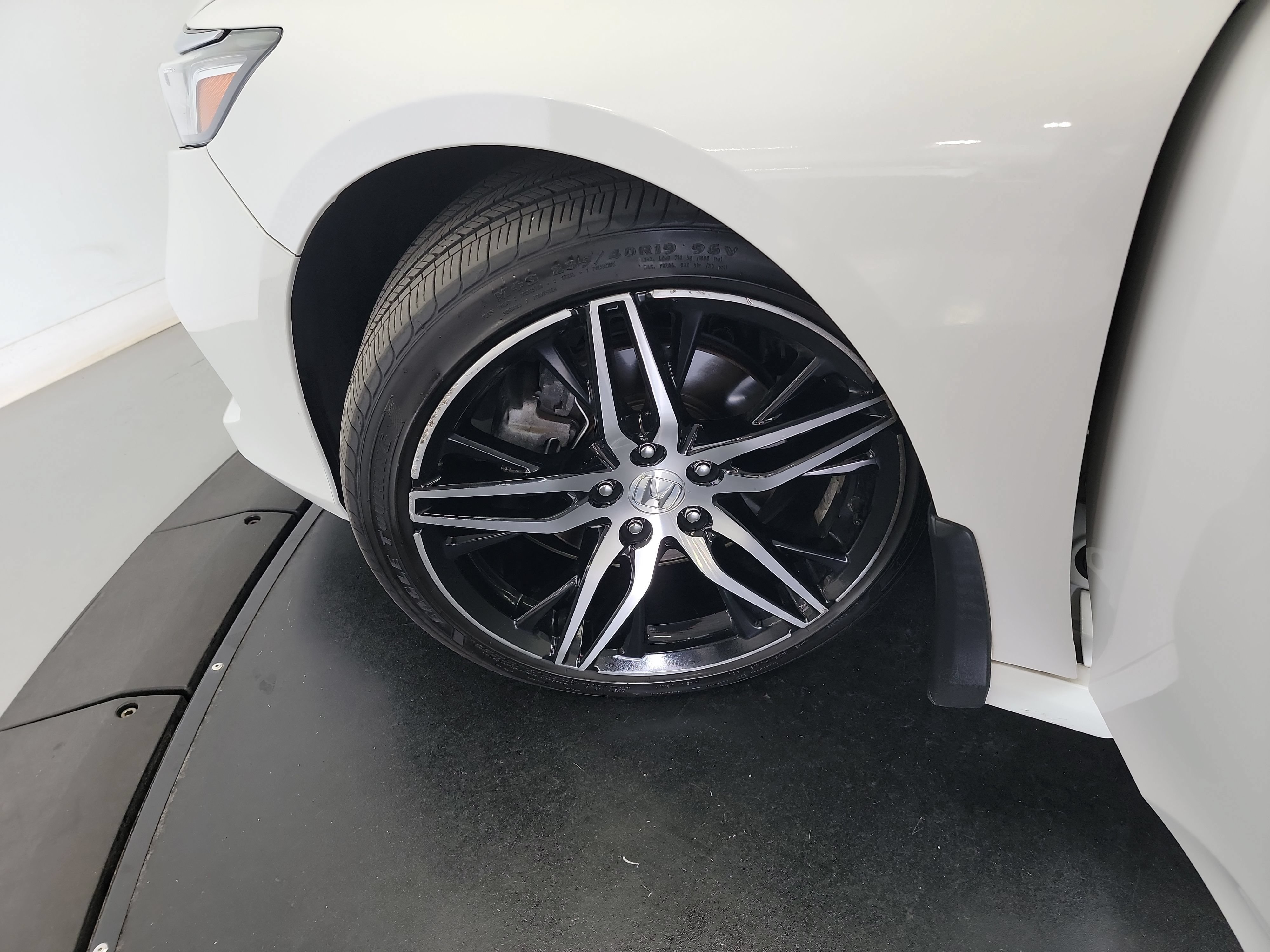 Used 2021 Honda Accord Touring image 30