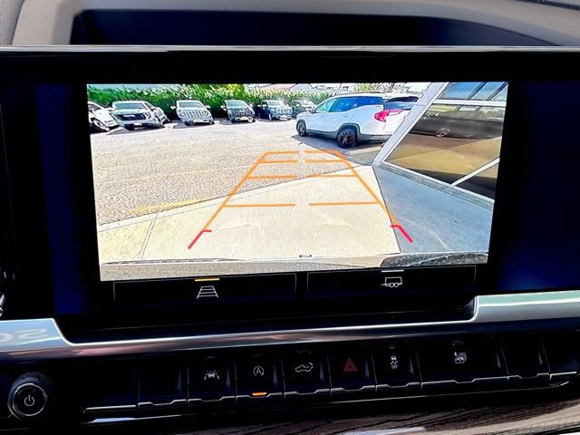 Used 2026 Chevrolet Silverado 1500 LT w/ Protection Package image 24