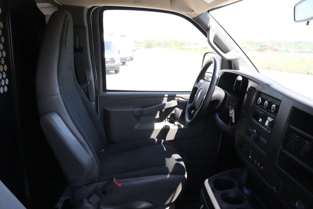 Used 2024 GMC Savana 2500 w/ Driver Convenience Package RWD image 10