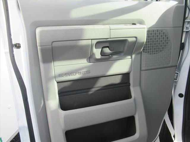 New 2024 Ford E-450 and Econoline 450 Super Duty w/ Power Windows & Locks Group RWD image 15