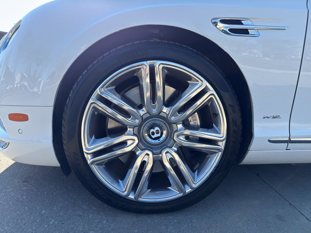 Used 2017 Bentley Continental GT image 11