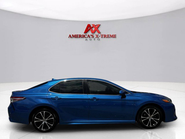Used 2019 Toyota Camry SE image 6