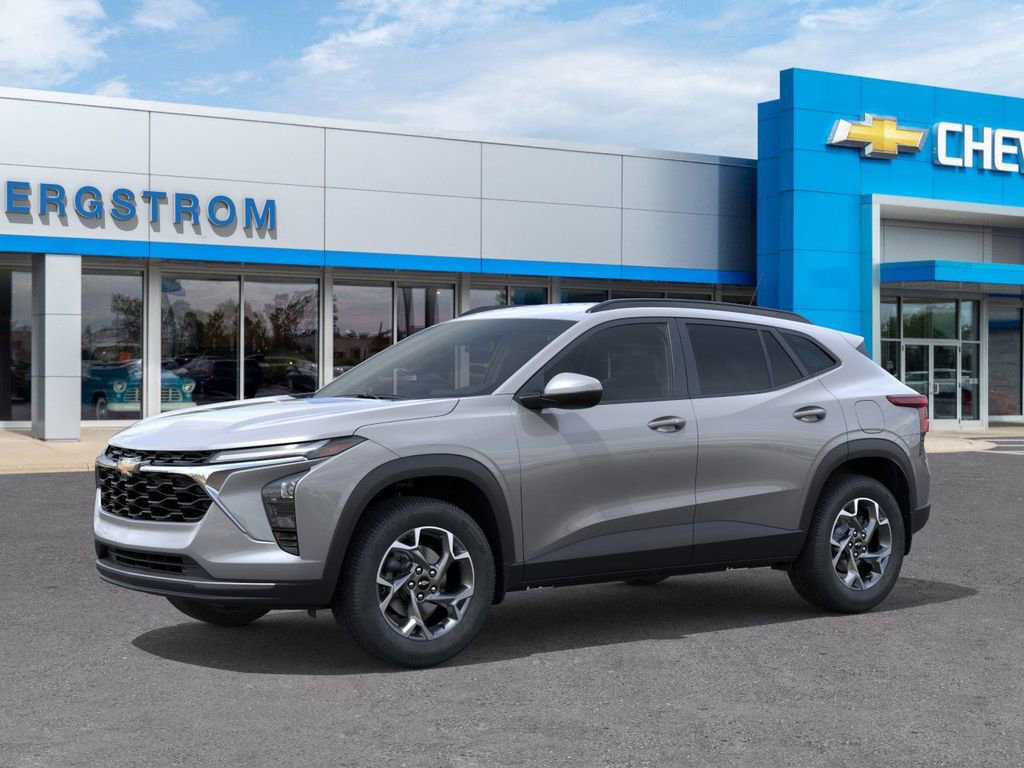 New 2026 Chevrolet Trax LT image 2