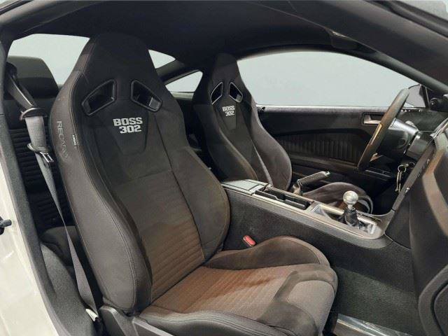 Used 2013 Ford Mustang Boss 302 w/ Boss 302 Accessory Pkg RWD image 53