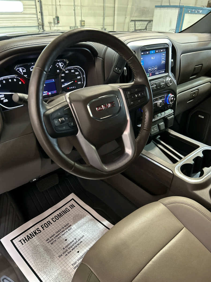 Used 2021 GMC Sierra 1500 SLT w/ SLT Convenience Package AWD/4WD image 24