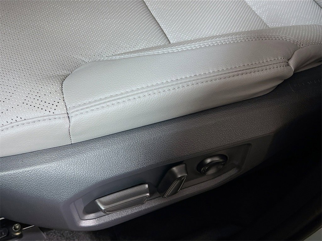 Used 2025 Toyota Tundra Limited image 18