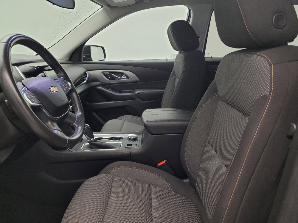 Used 2019 Chevrolet Traverse LT FWD image 17