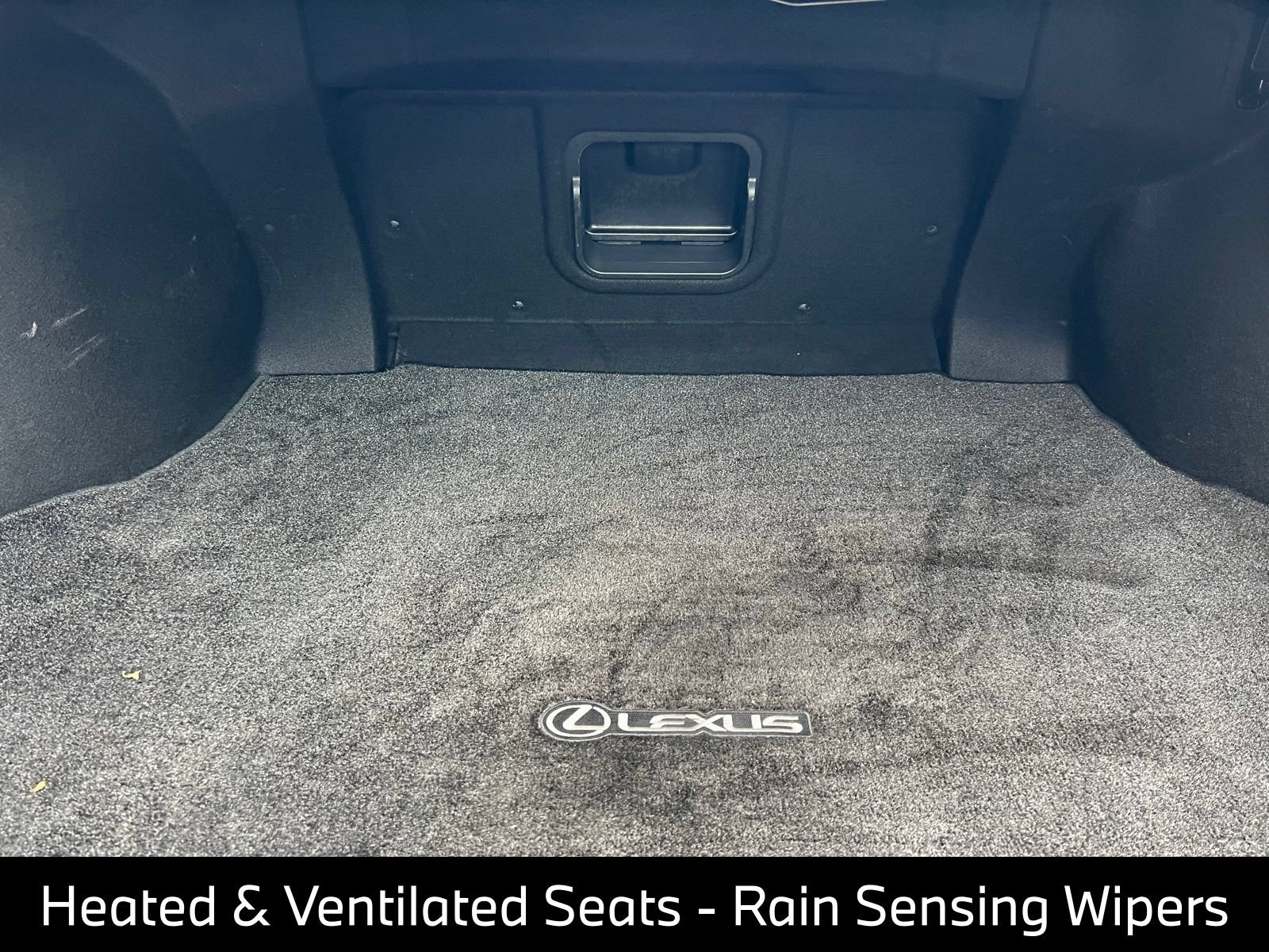 Used 2020 Lexus ES 350 F Sport w/ Accessory Package FWD image 18