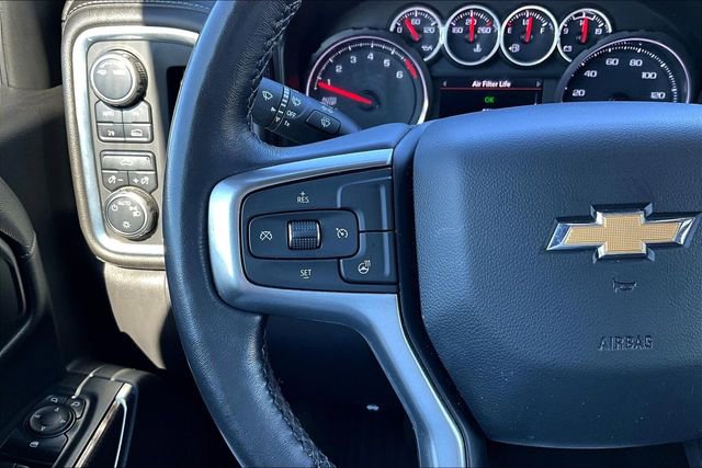Used 2021 Chevrolet Silverado 1500 LT AWD/4WD image 11