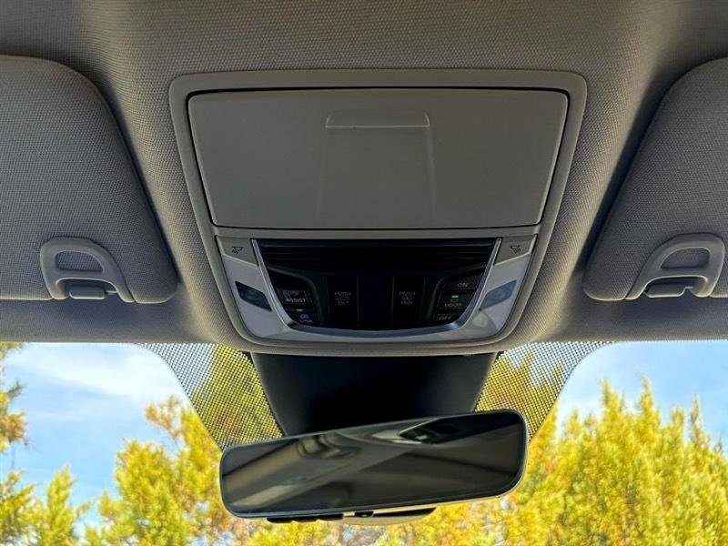 Used 2023 Acura MDX FWD w/ Technology Package image 37