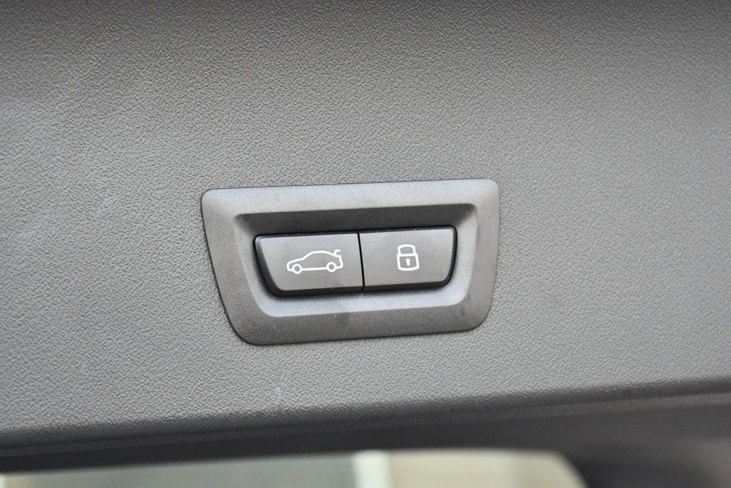 Used 2025 BMW X3 M50 w/ Premium Package image 20