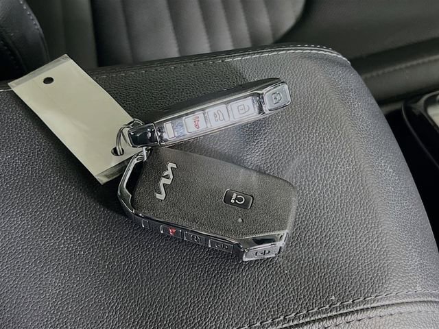 Used 2024 Kia Sportage SX image 33