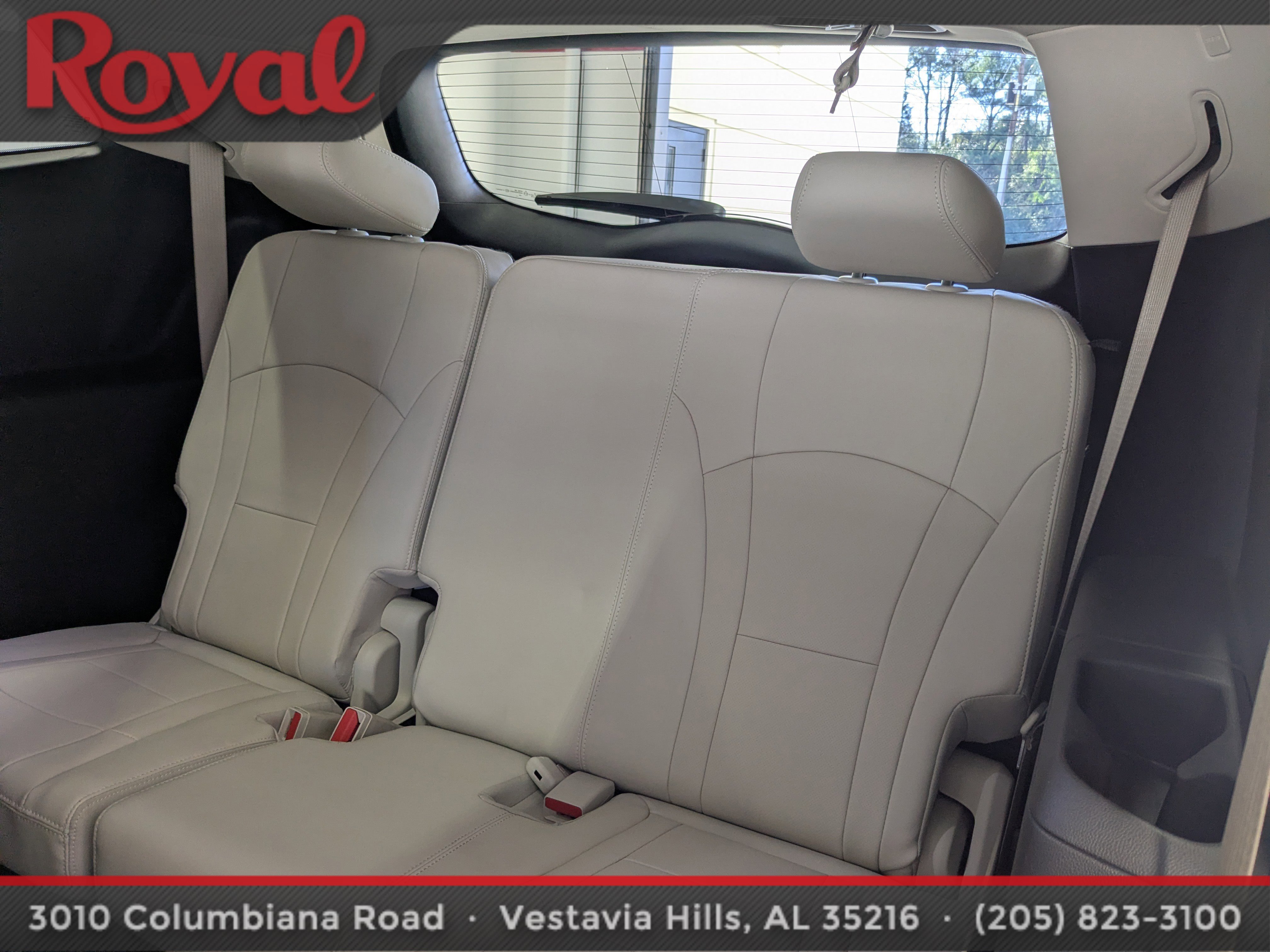 Used 2023 Buick Enclave Essence w/ Experience Buick Package image 18