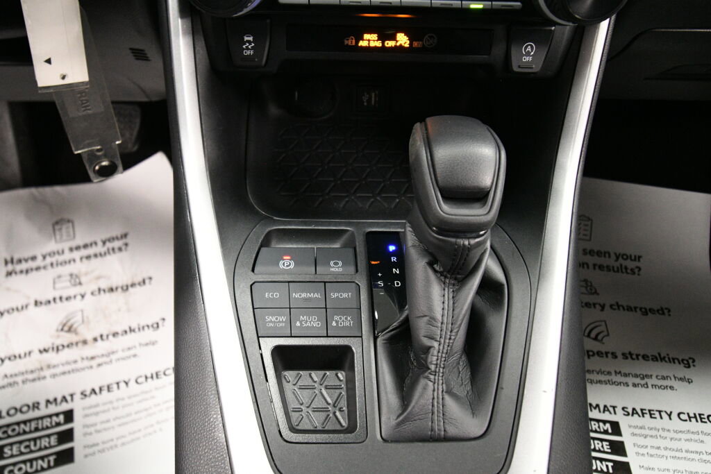 Certified 2024 Toyota RAV4 LE image 16