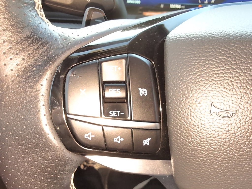 Used 2022 Ford Explorer ST image 16