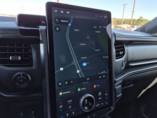 Used 2023 Ford Expedition Platinum image 43