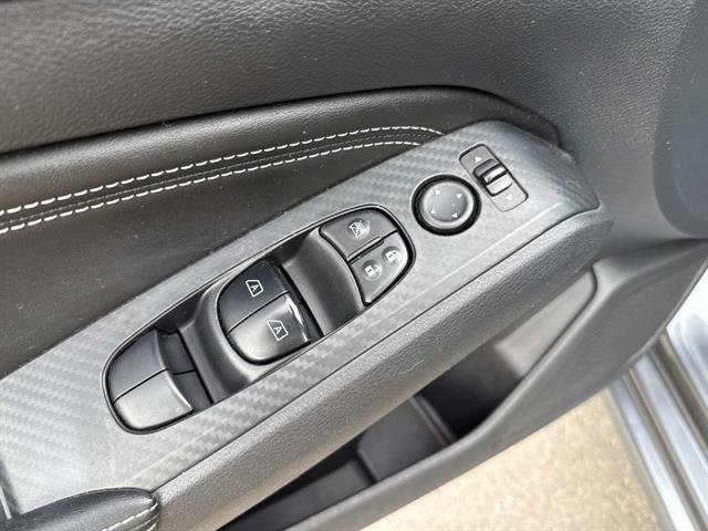 Used 2019 Nissan Altima 2.5 SV image 12