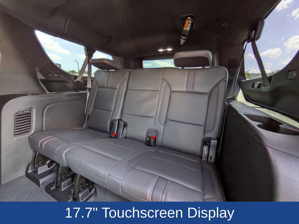 Used 2026 Chevrolet Suburban RST w/ RST Capability Package AWD/4WD image 15
