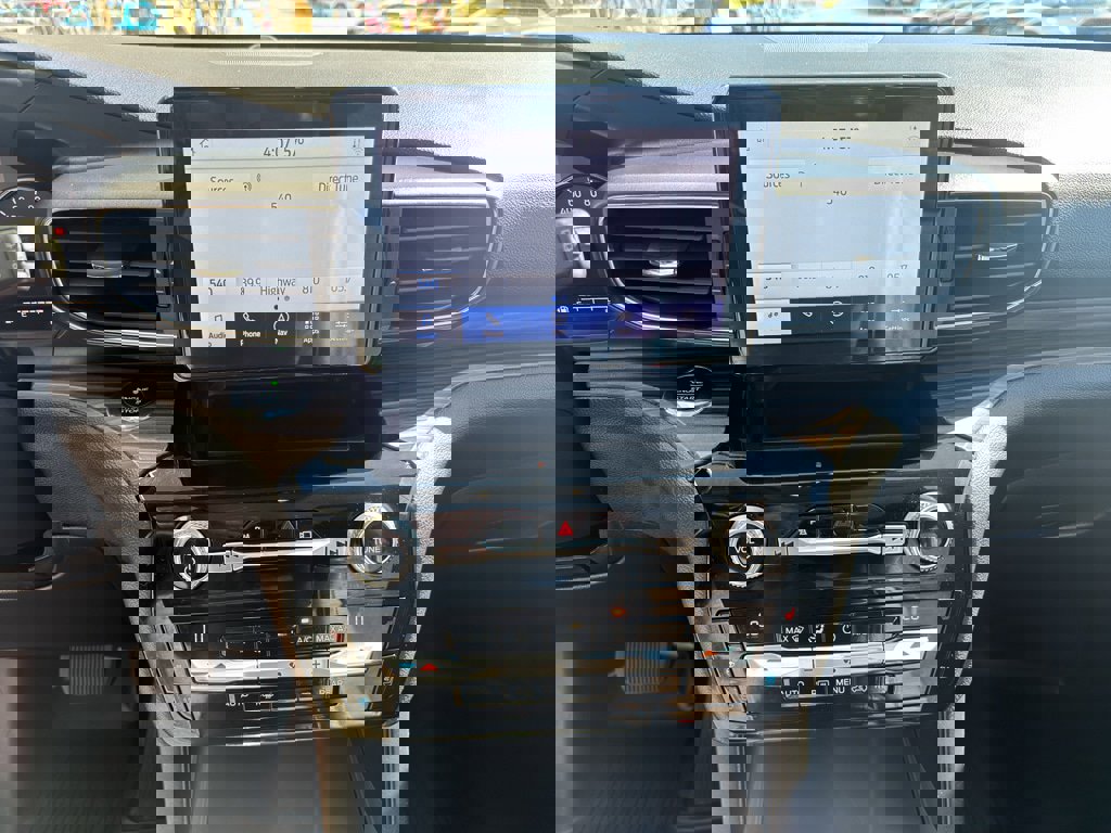 Used 2021 Ford Explorer Limited w/ Hybrid Equipment Group 310A image 30