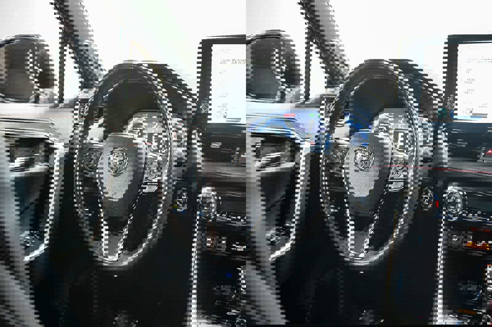 Used 2023 Toyota RAV4 XSE w/ Weather Package image 15